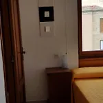 Pension Salamanca 2*