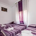Pension Salamanca 2* 살라망카
