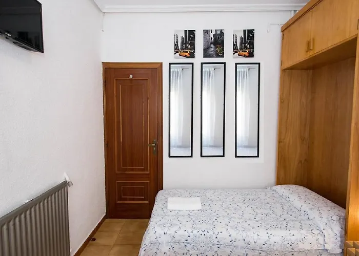 Pension Salamanca 2*